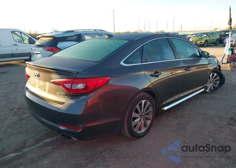 2015 Hyundai Sonata Sport z USA, uszkodzony, nr VIN 5NPE34AF4FH234631